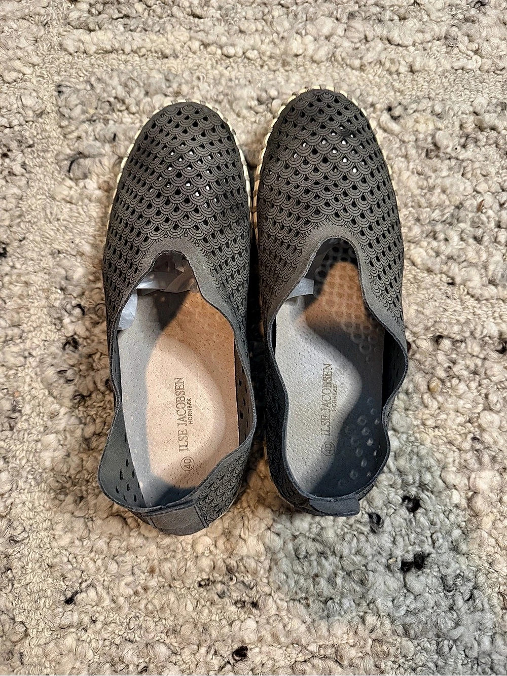 Ilse Jacobsen Tulip Slip-On Perforated Flat Tulip Perforated Flats EU 40 Gray